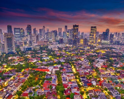 aerial view of jakarta city skyline representing local office location
